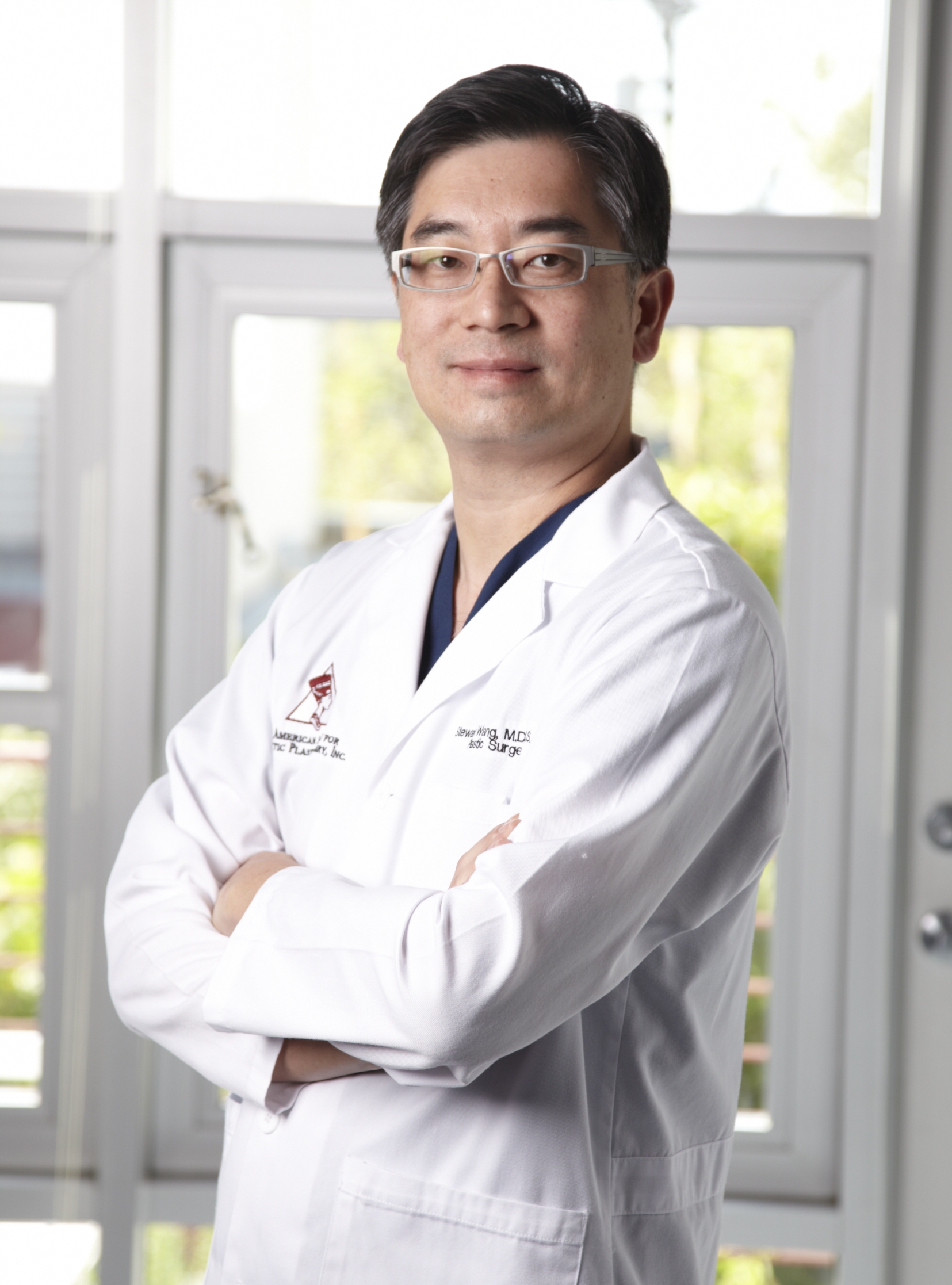 Stewart Wang, MD FACS
